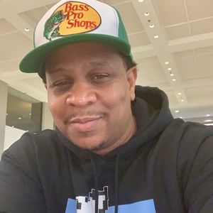 Meet your Posher, Omar